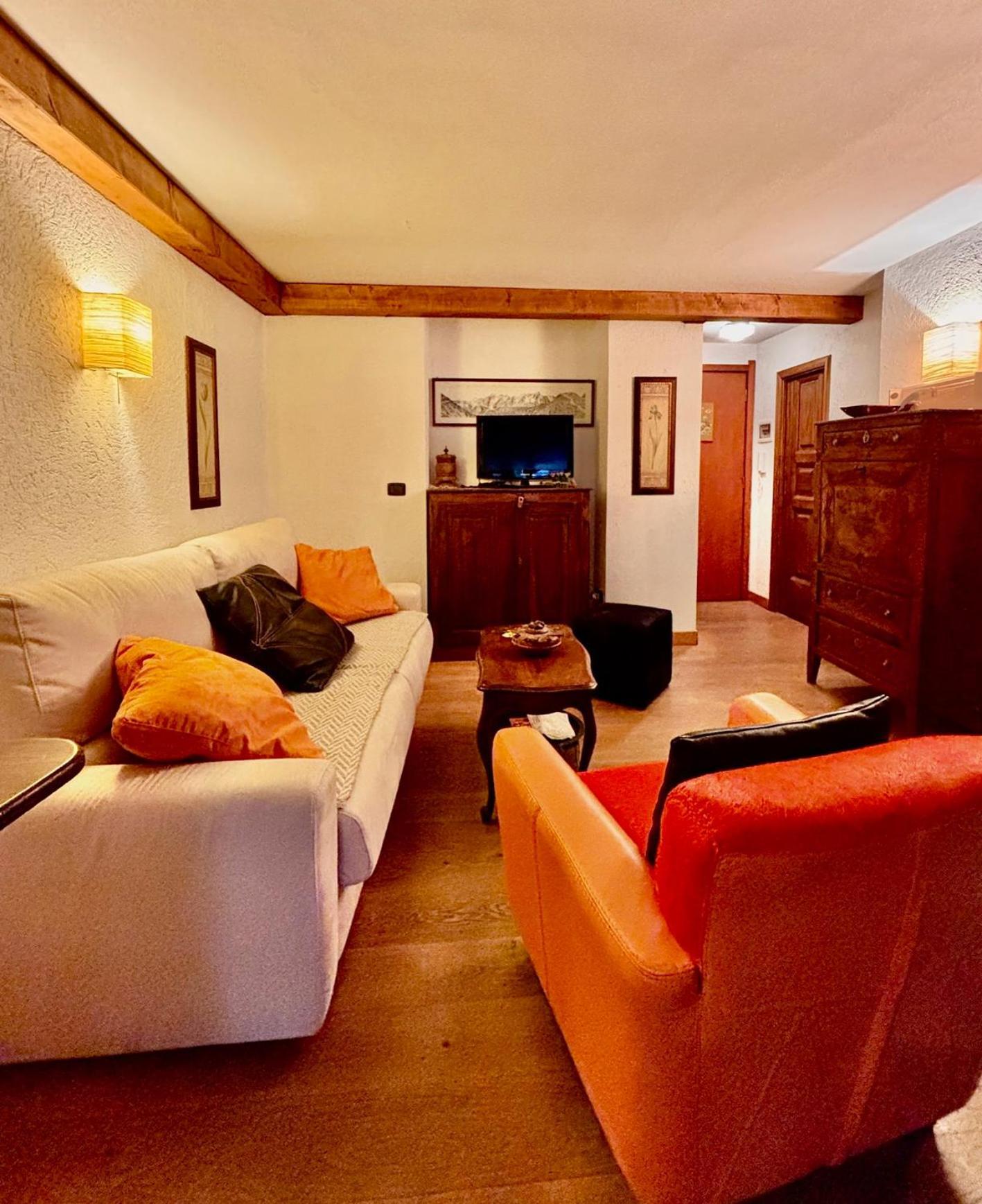 Апартаменты Caldo Rifugio Con Giardino In Pieno Centro Курмайор Экстерьер фото
