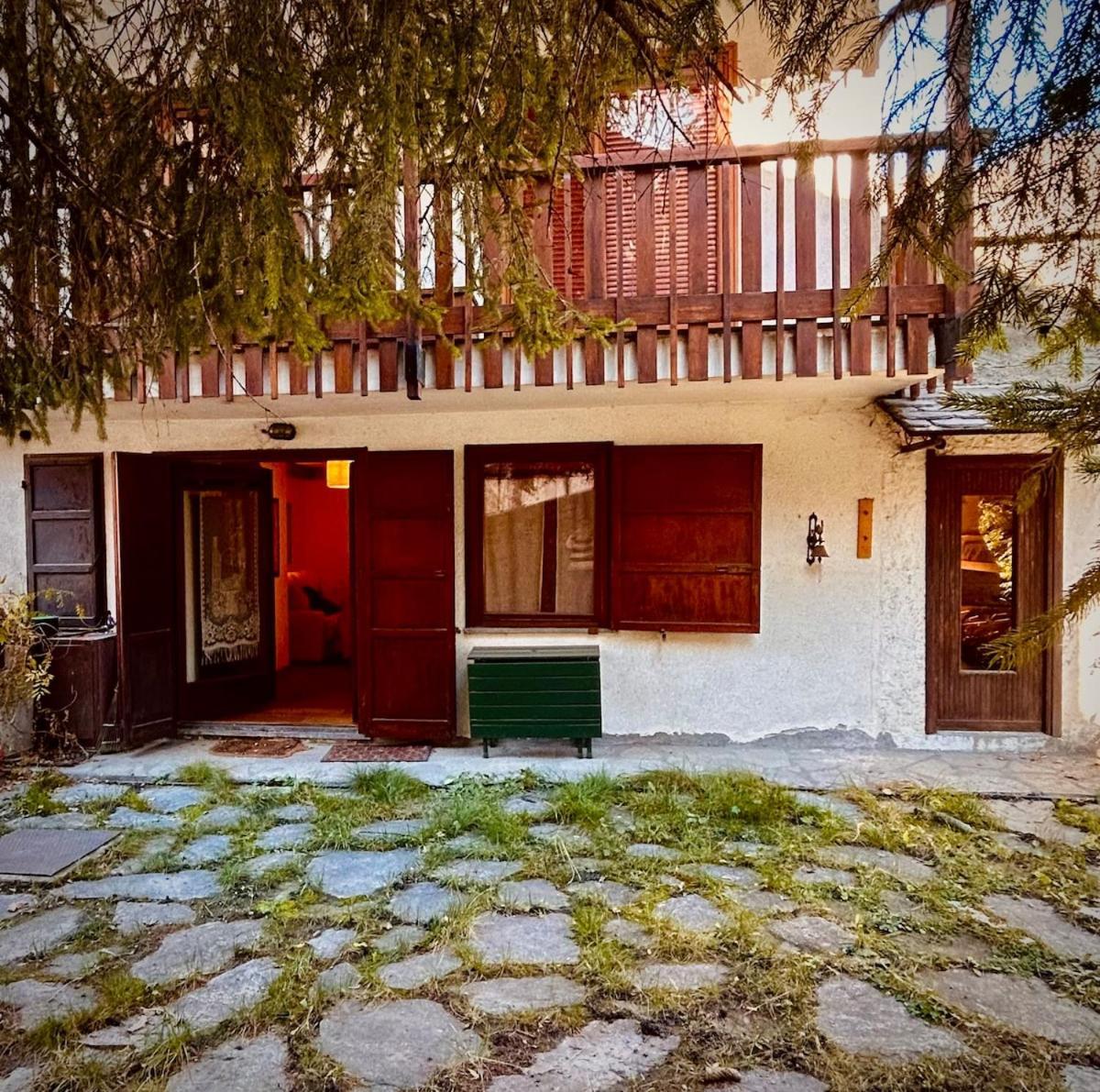 Апартаменты Caldo Rifugio Con Giardino In Pieno Centro Курмайор Экстерьер фото